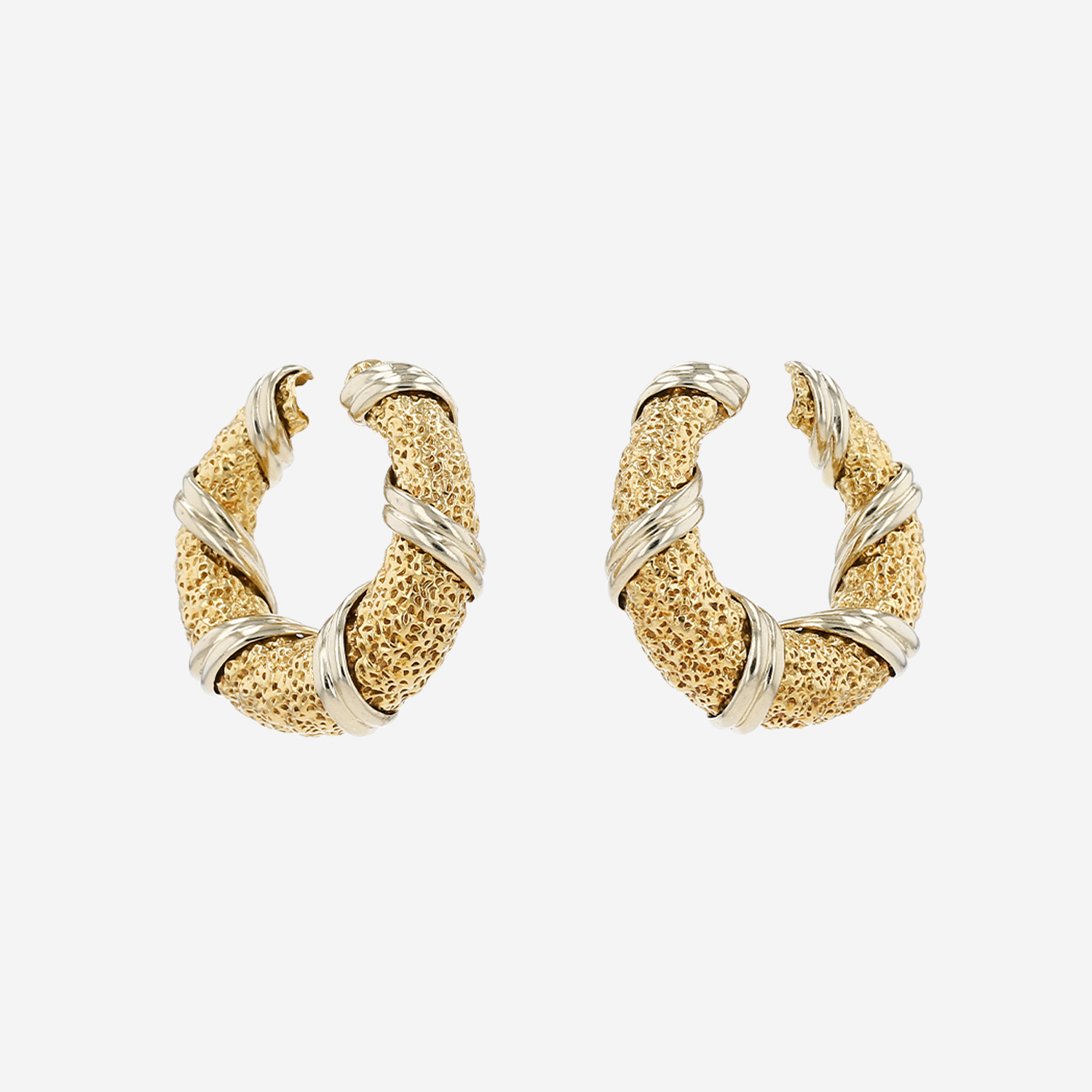 Van Cleef 
Arpels  hoop earrings in yellow gold and white gold