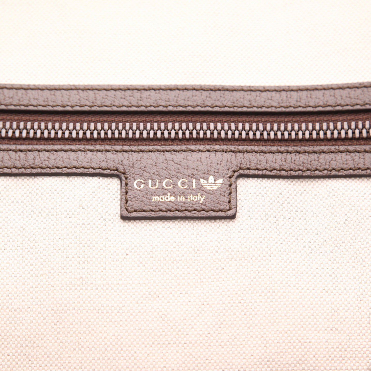 Sac de voyage Gucci   en toile sûpreme GG orange et cuir marron - Detail D2