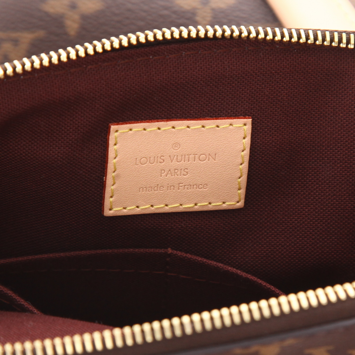 Bolso bandolera Louis Vuitton  Rivoli en lona Monogram marrón y cuero natural - Detail D2