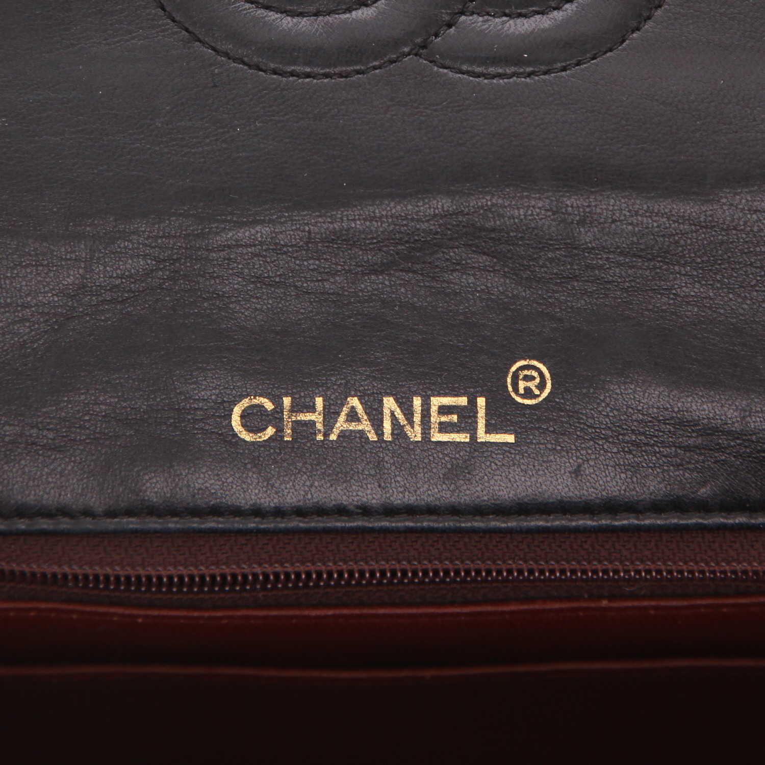 Bolso bandolera Chanel  Mini Carré en cuero acolchado negro - Detail D2