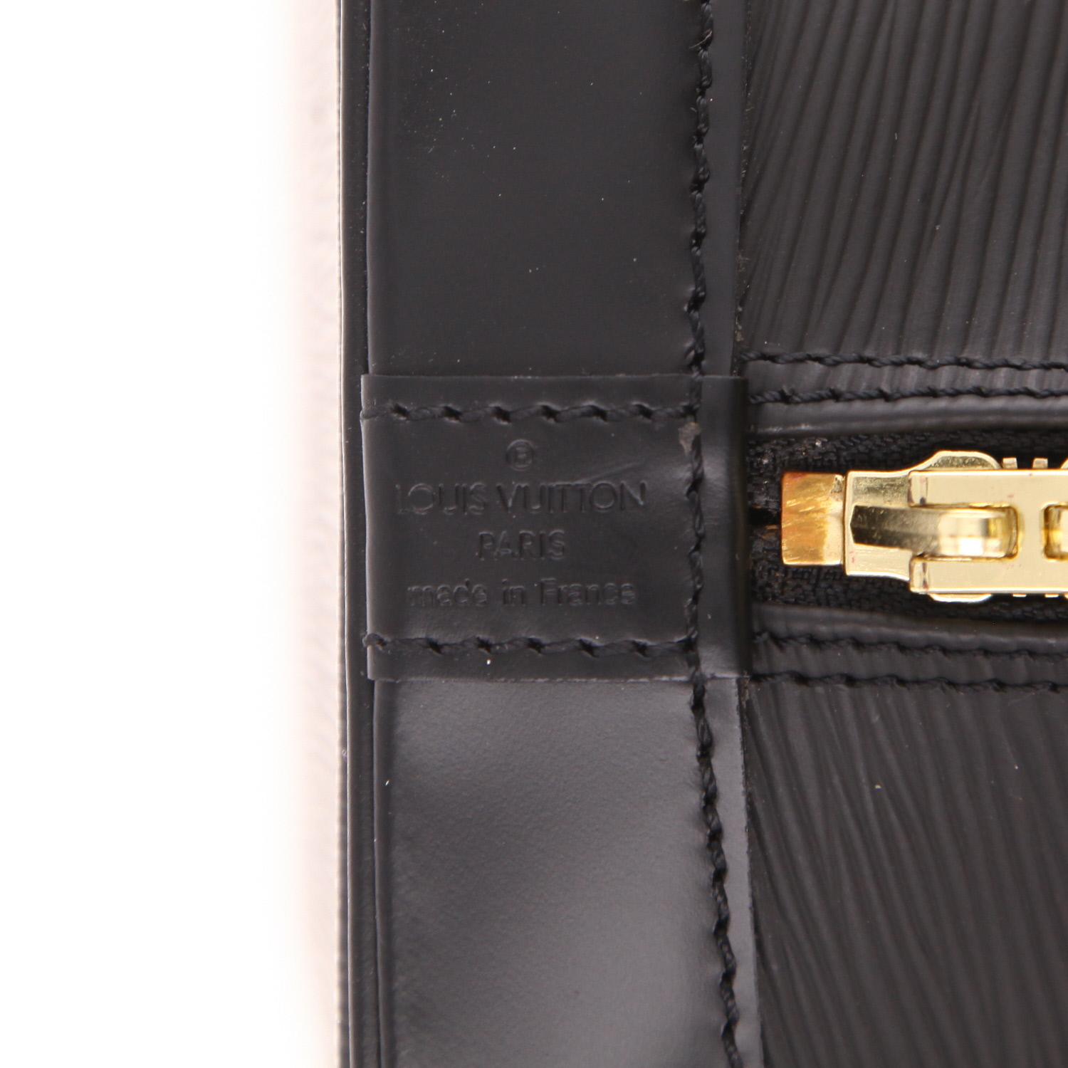 Sac à main Louis Vuitton  Alma en cuir épi noir - Detail D2