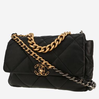 Chanel  19 shoulder bag  in black quilted leather