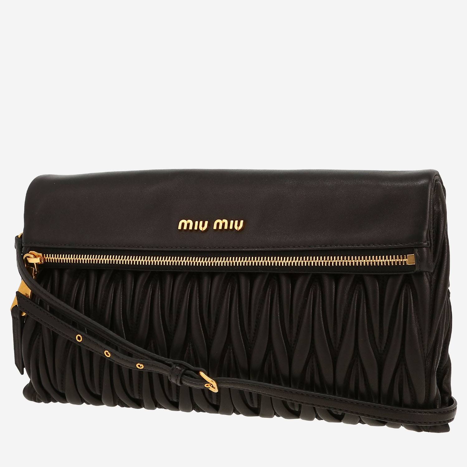 Sac bandoulière Miu Miu   en cuir gaufré noir