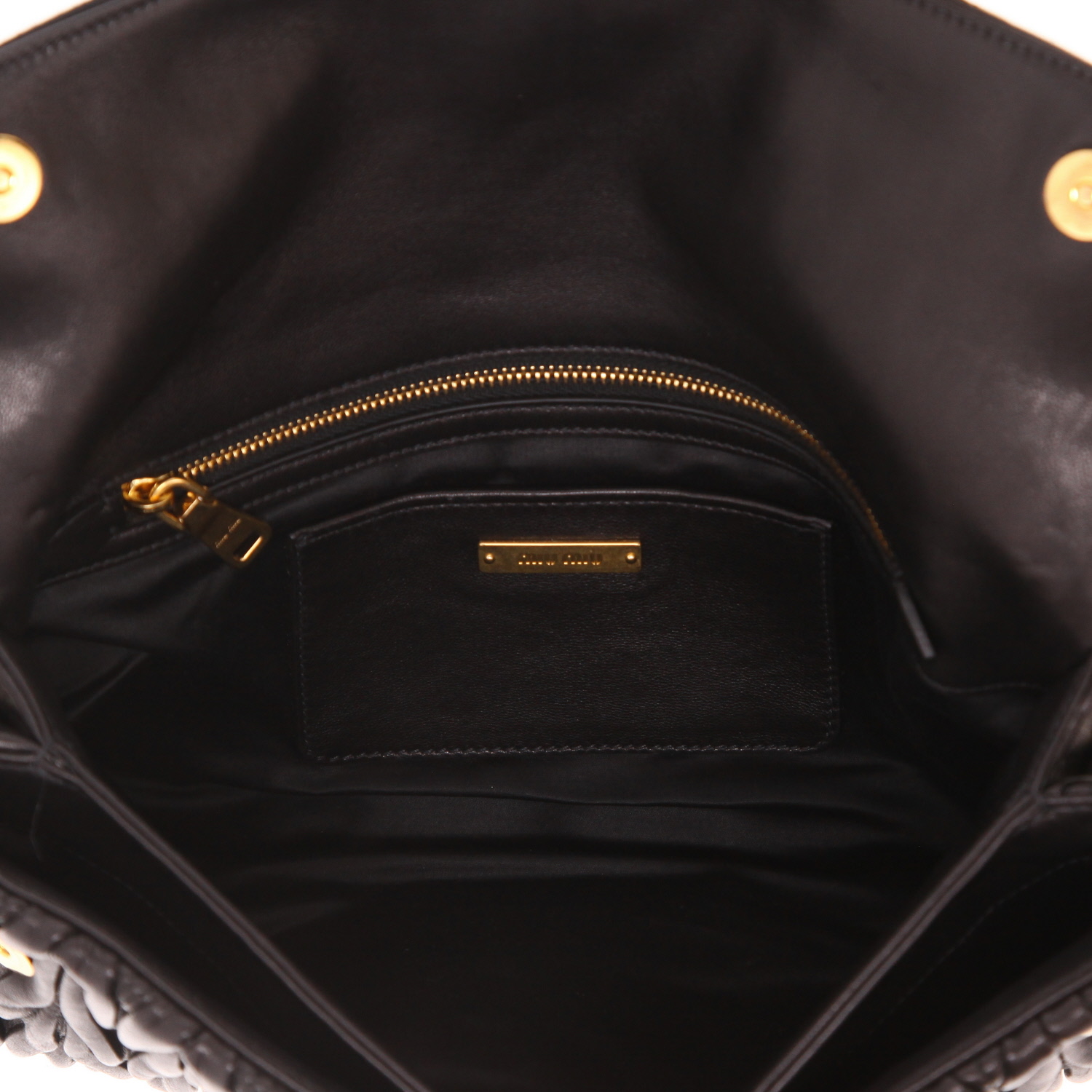 Miu Miu shoulder bag in black embossed leather - Detail D3