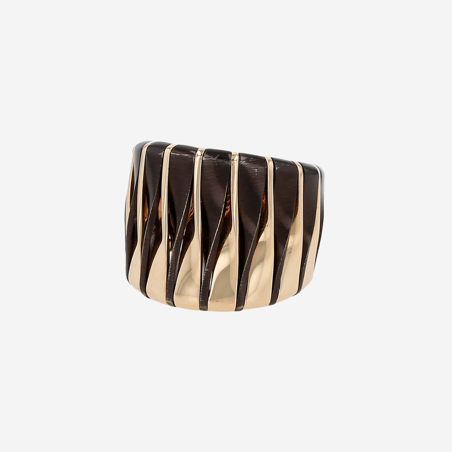 Hald-rigid Vhernier Coucher du Soleil ring in pink gold and bronze
