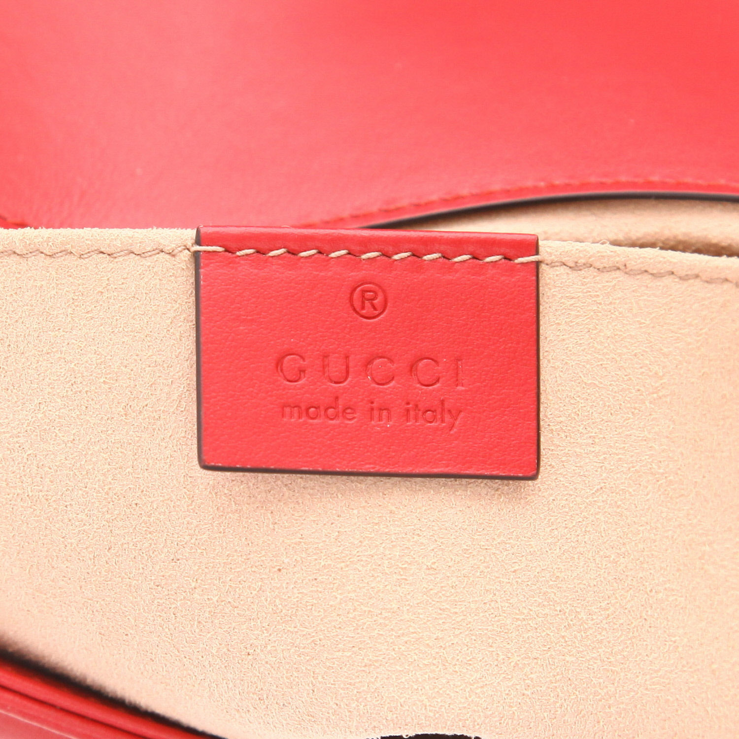 Gucci  GG Marmont shoulder bag  in red quilted leather - Detail D2