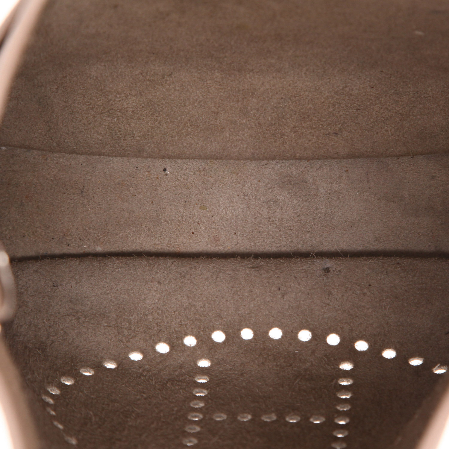 Borsa a tracolla Hermès  Evelyne III in pelle togo grigio tortora - Detail D3