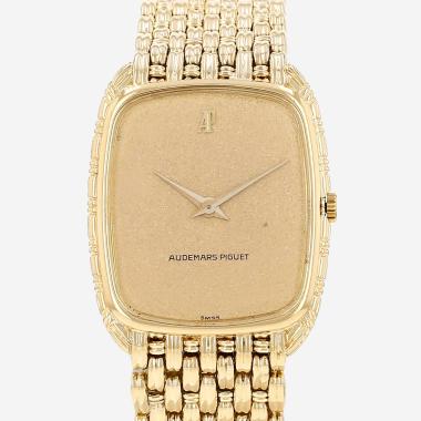 Audemars Piguet Vintage  in yellow gold Ref: Audemars Piguet - 544  Circa 1970