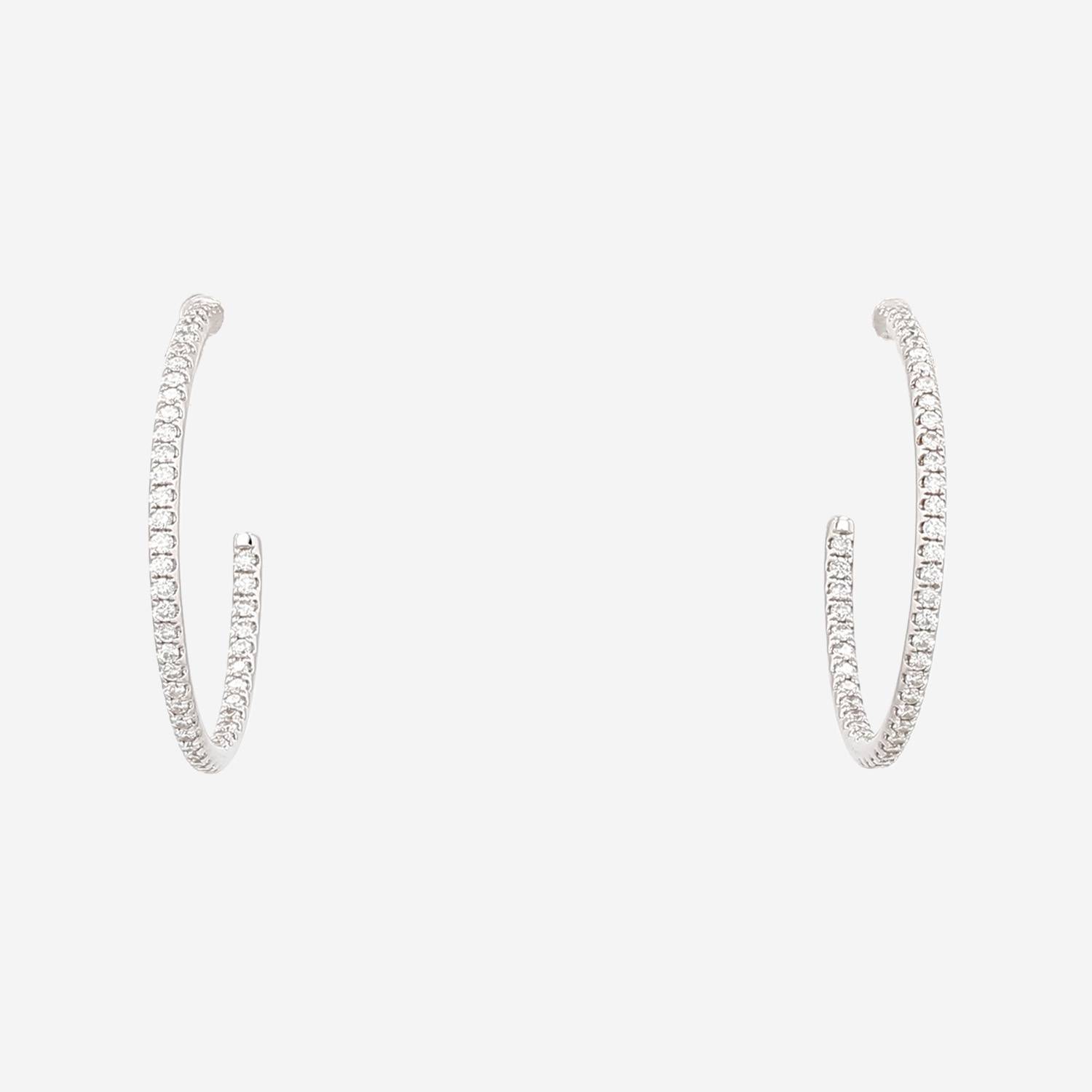 Orecchini a cerchio De Beers DB Classic modello medio in oro bianco e diamanti