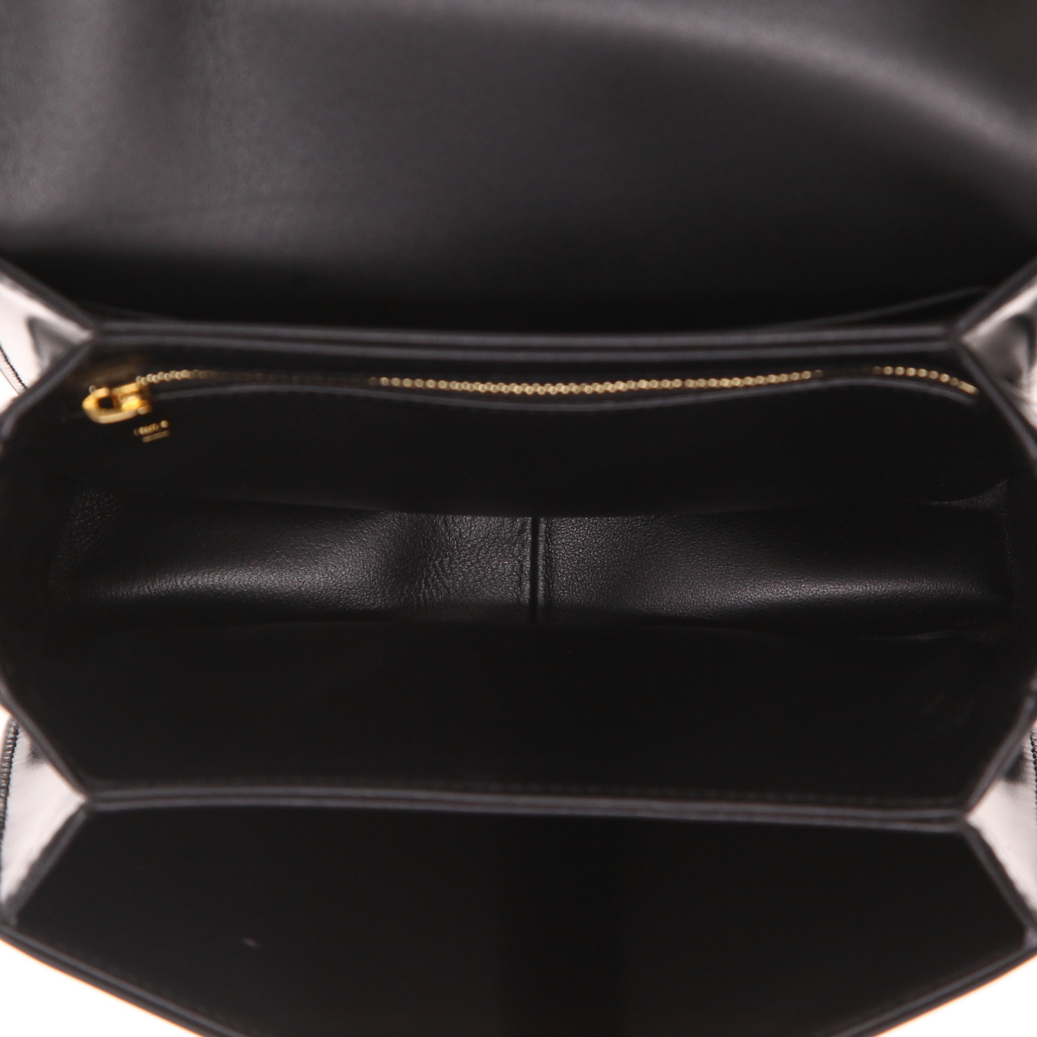 Borsa a tracolla Celine  Triomphe Teen in pelle nera - Detail D3