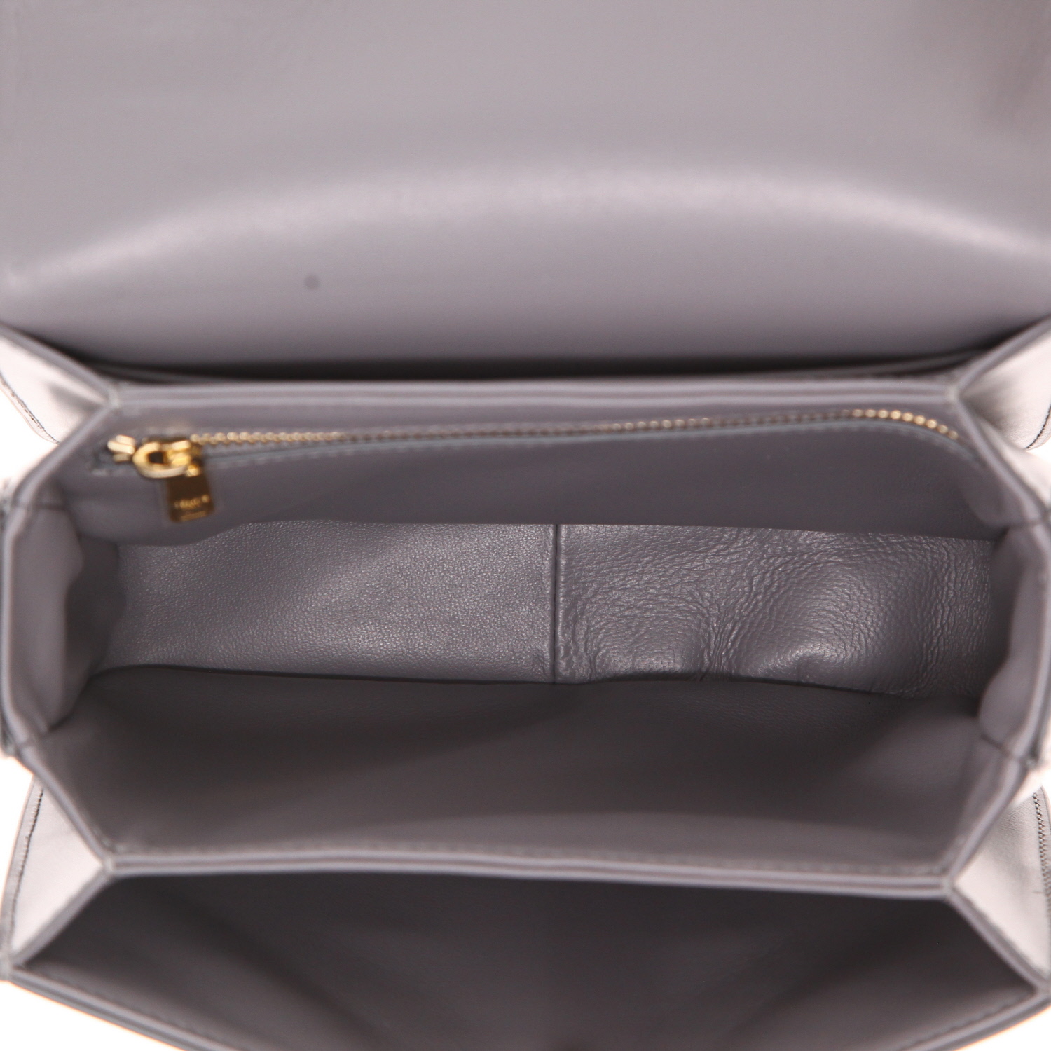 Sac bandoulière Celine  Triomphe Teen en cuir gris - Detail D3