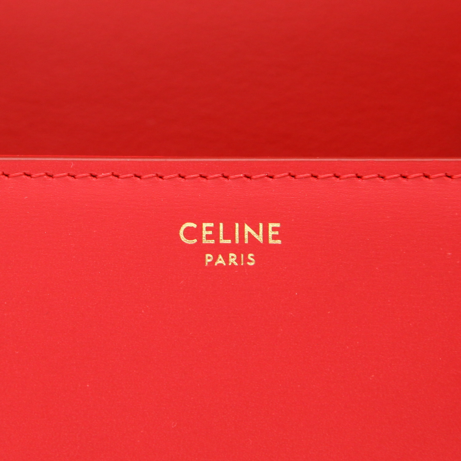 Bolso bandolera Celine  Triomphe modelo mediano  en cuero rojo - Detail D2