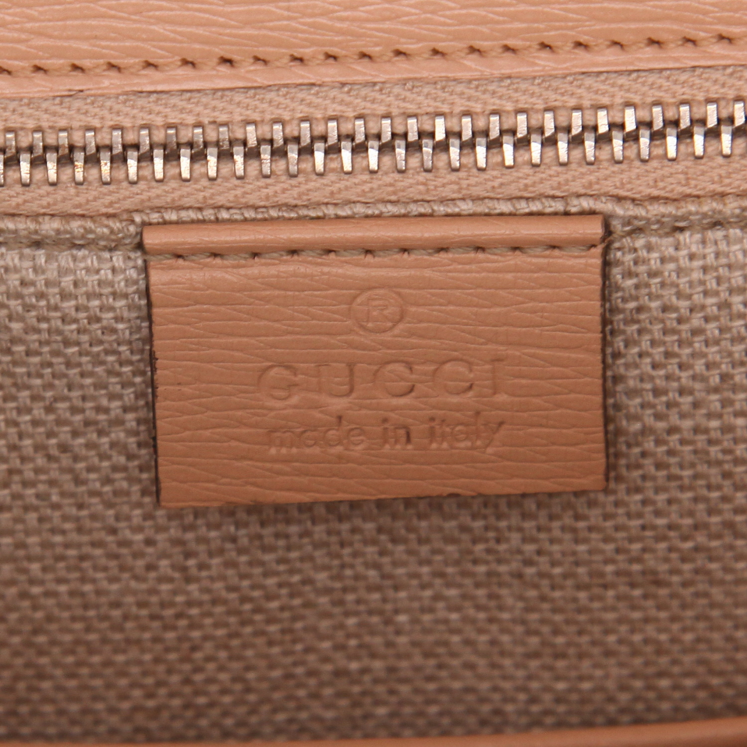 Gucci  Bamboo handbag  in beige leather  and bamboo - Detail D2