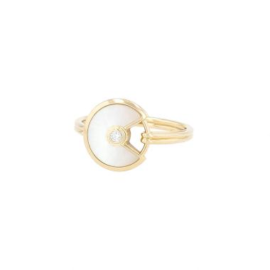 Cartier Amulette ring in yellow gold, diamond and mother of pearl