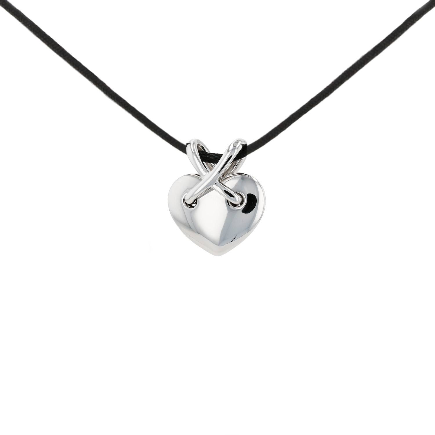 Pendentif Chaumet Lien grand modèle en or blanc