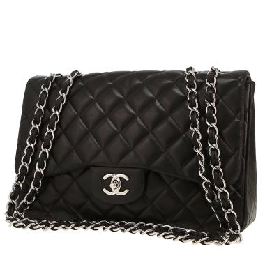 Chanel  Timeless Jumbo shoulder bag  in black quilted leather