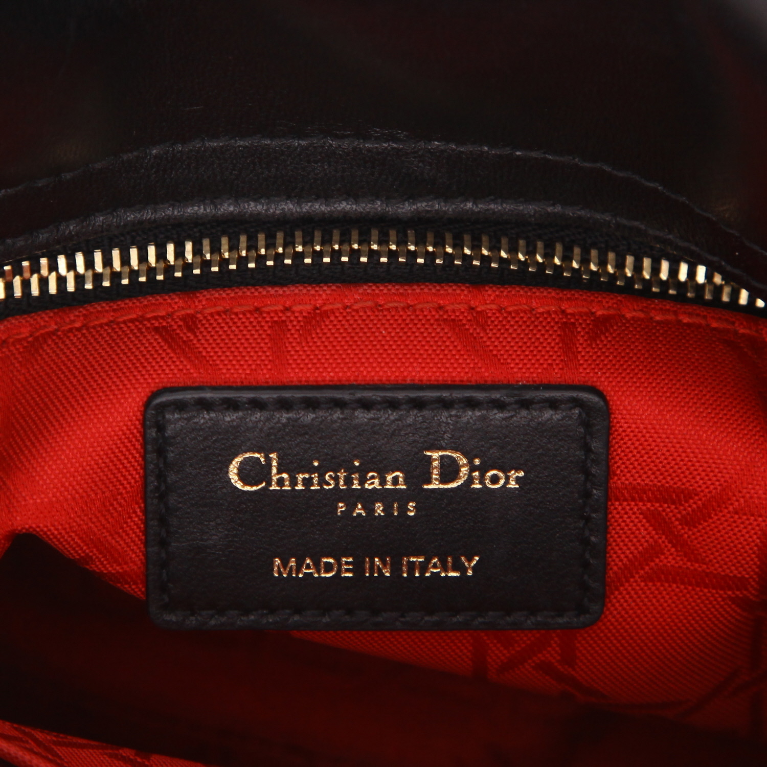 Bolso de mano Dior  Lady Dior en cuero cannage negro - Detail D2