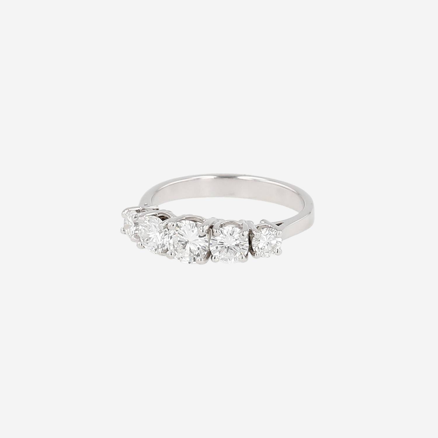 Sortija Jarretière Vintage  de oro blanco y diamantes