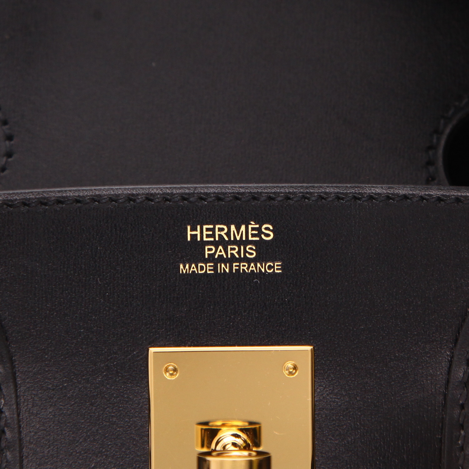 Hermès  Birkin 30 cm handbag  in black box leather - Detail D2
