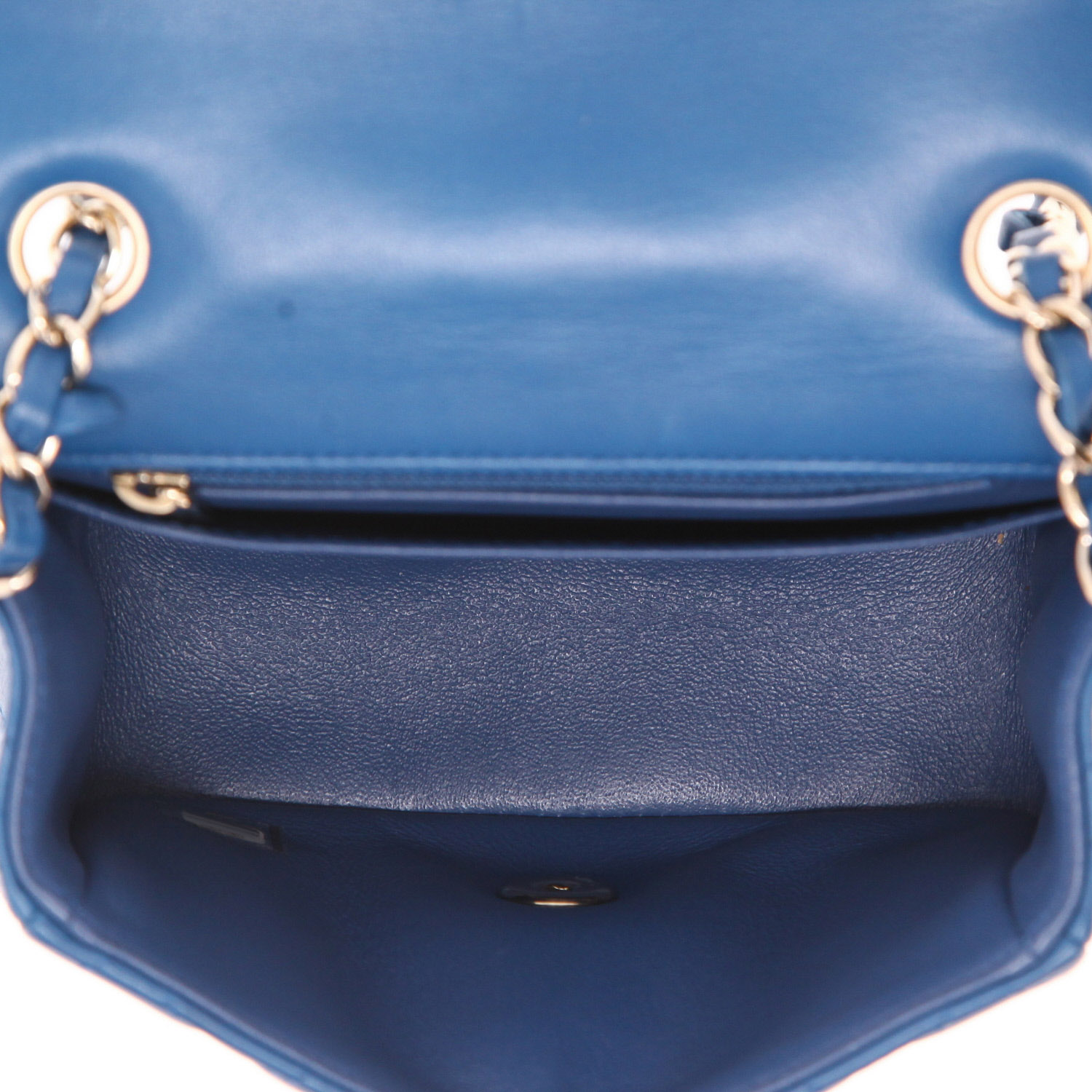 Chanel  Mini Carré handbag  in blue quilted leather - Detail D3