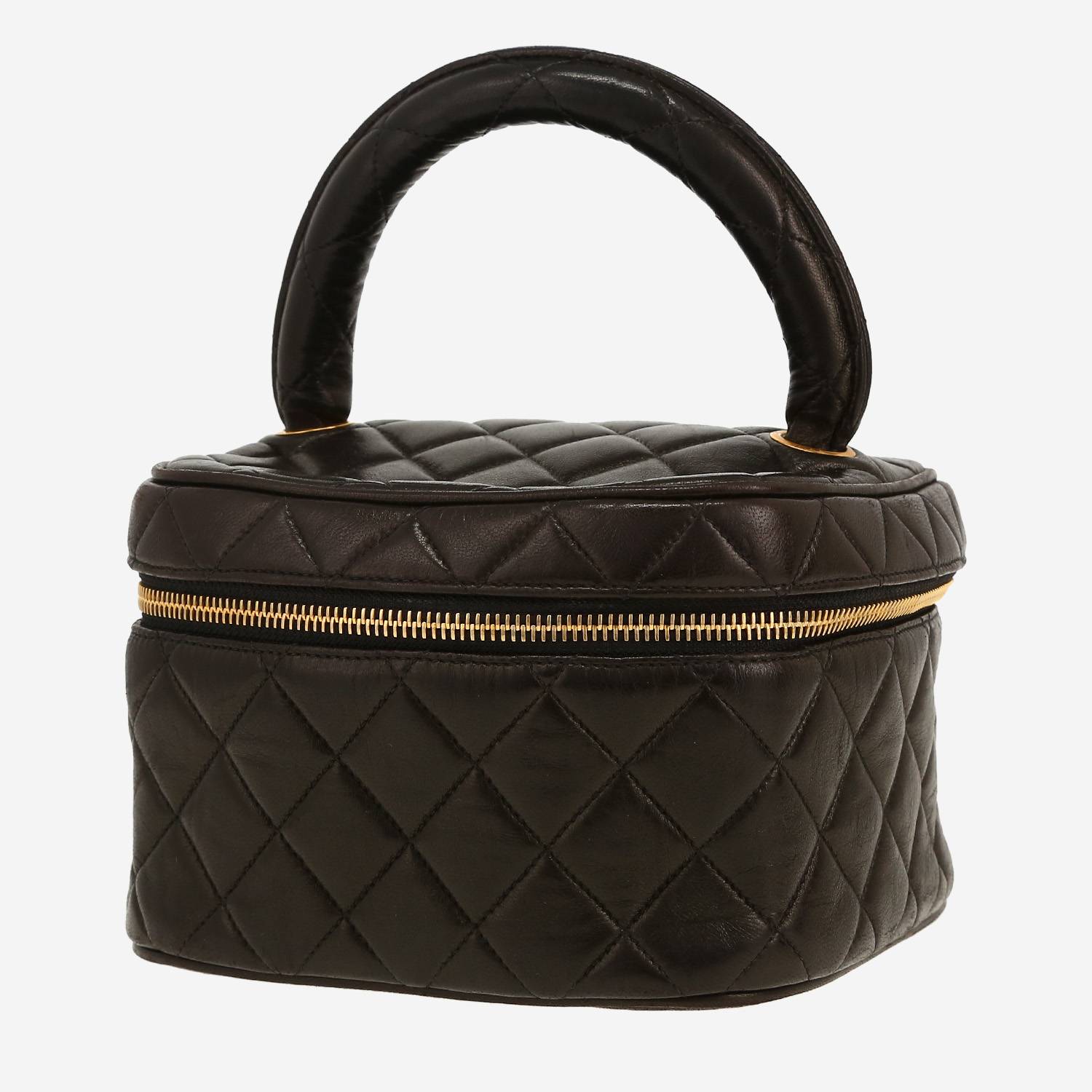 Vanity Chanel  Vintage en cuir matelassé noir
