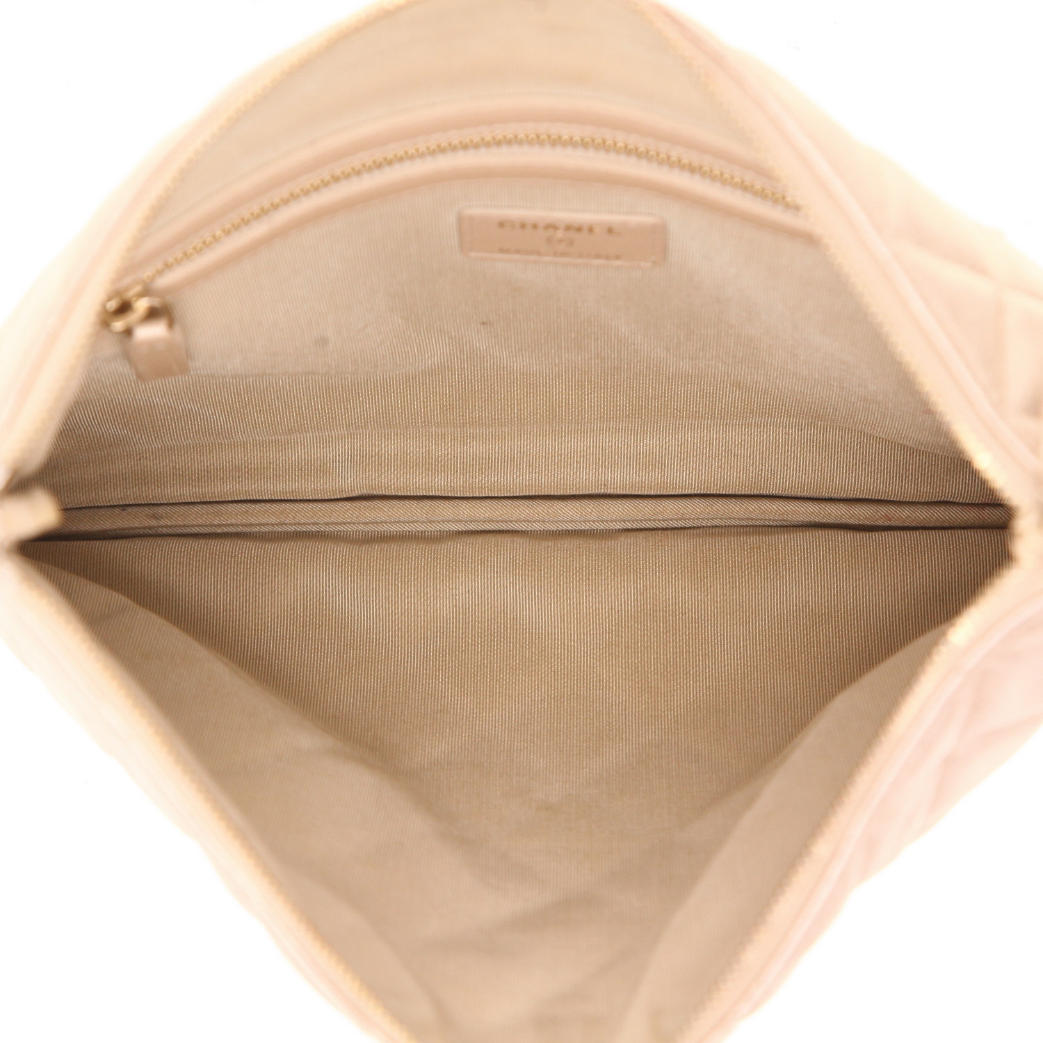 Pochette Chanel   en cuir matelassé doré - Detail D3