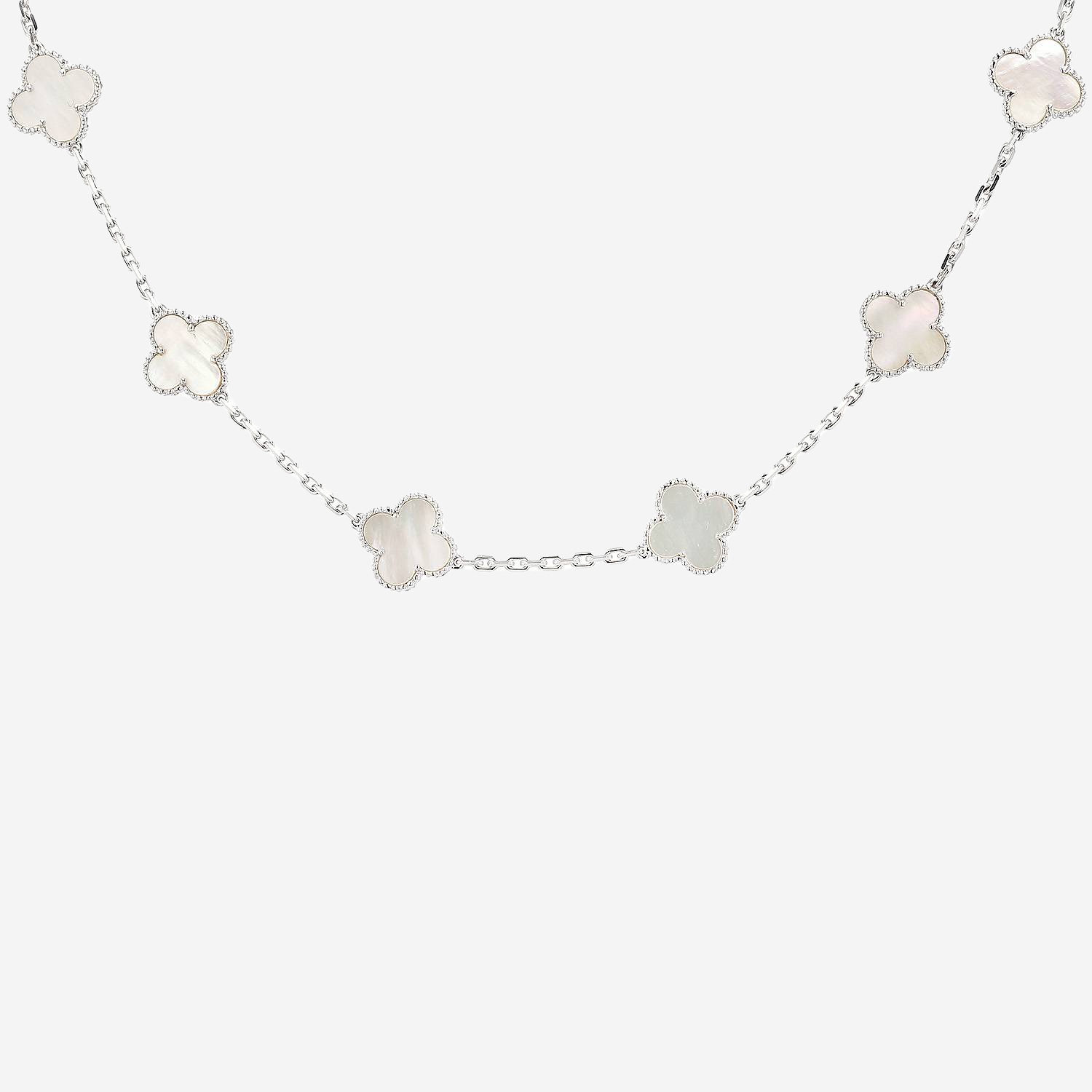 Collana Van Cleef & Arpels Vintage Alhambra in oro bianco e madreperla