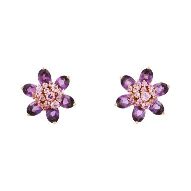 Van Cleef 
Arpels Hawaii earrings in yellow gold, amethyst and sapphires