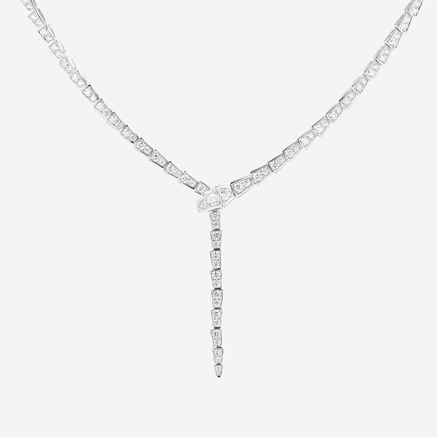 Collana Bulgari Serpenti Viper modello piccolo in oro bianco e diamanti