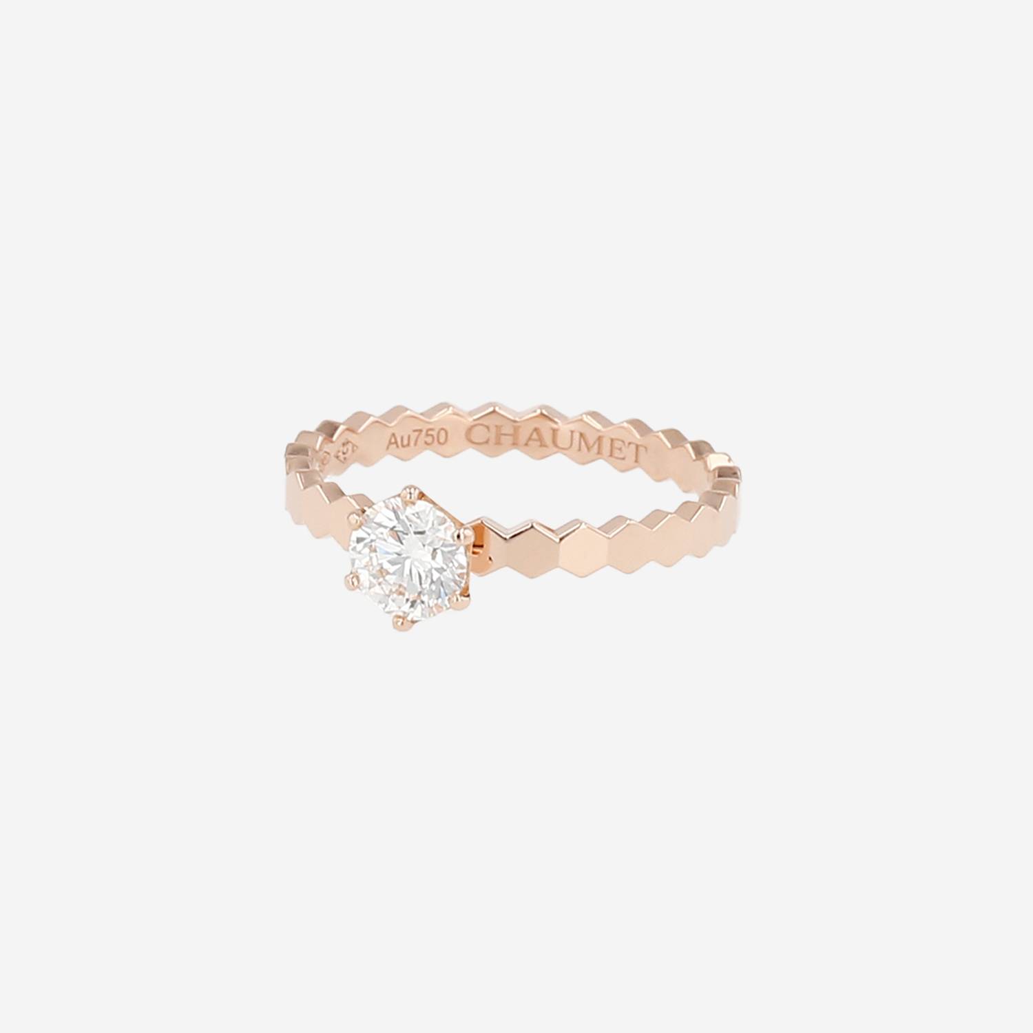 Sortija solitaria Chaumet Bee my Love de oro rosa y diamante