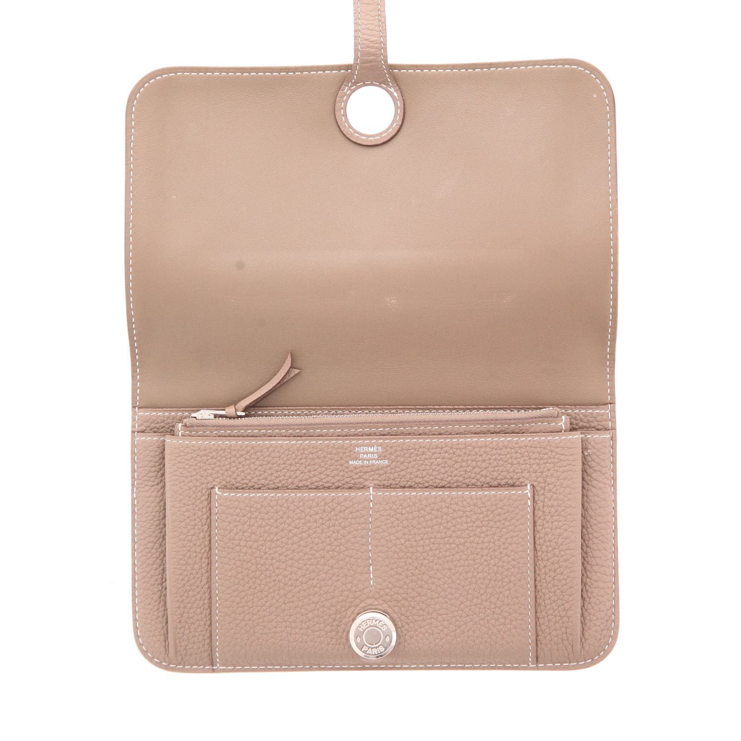 Hermès  Dogon wallet  in etoupe leather taurillon clémence - Detail D3