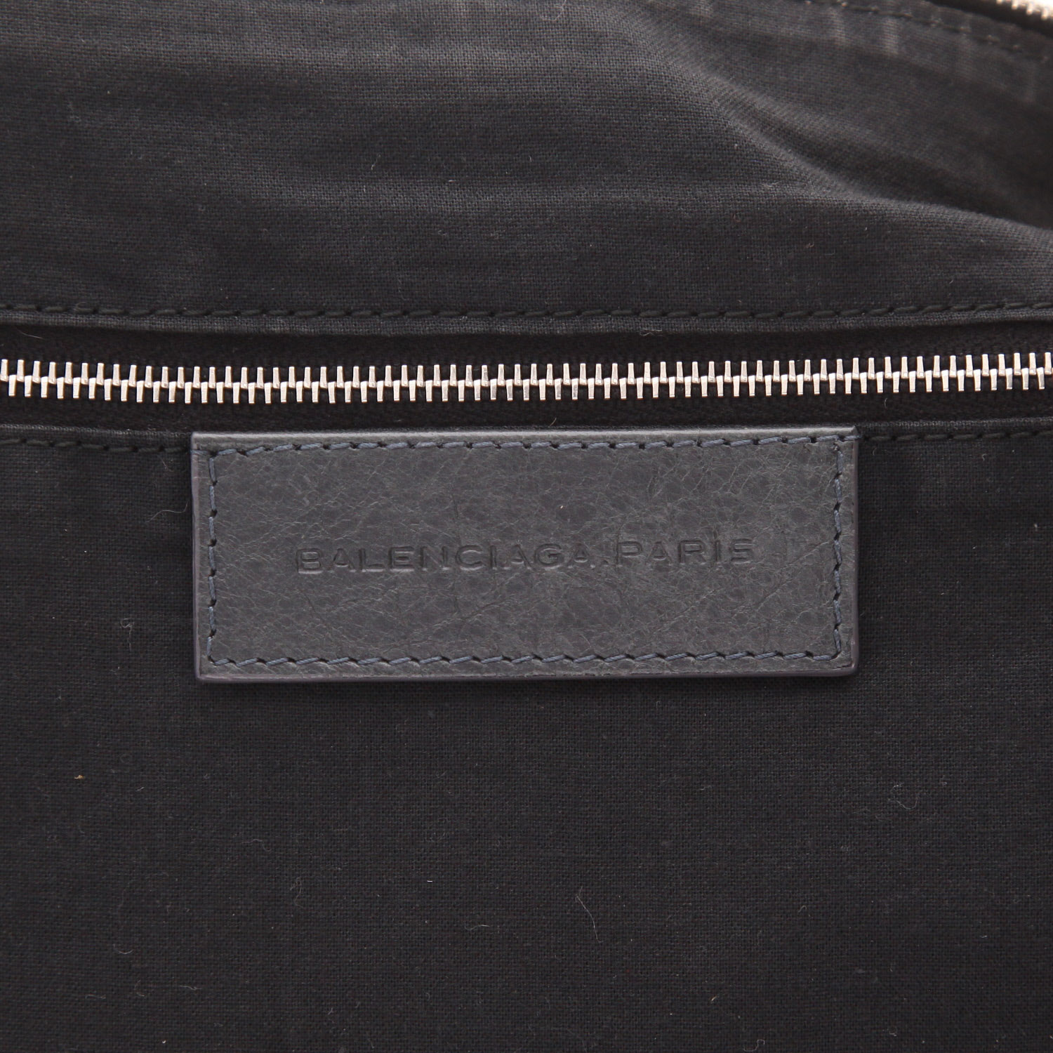 Balenciaga  Courrier XL shoulder bag  in grey blue leather - Detail D2