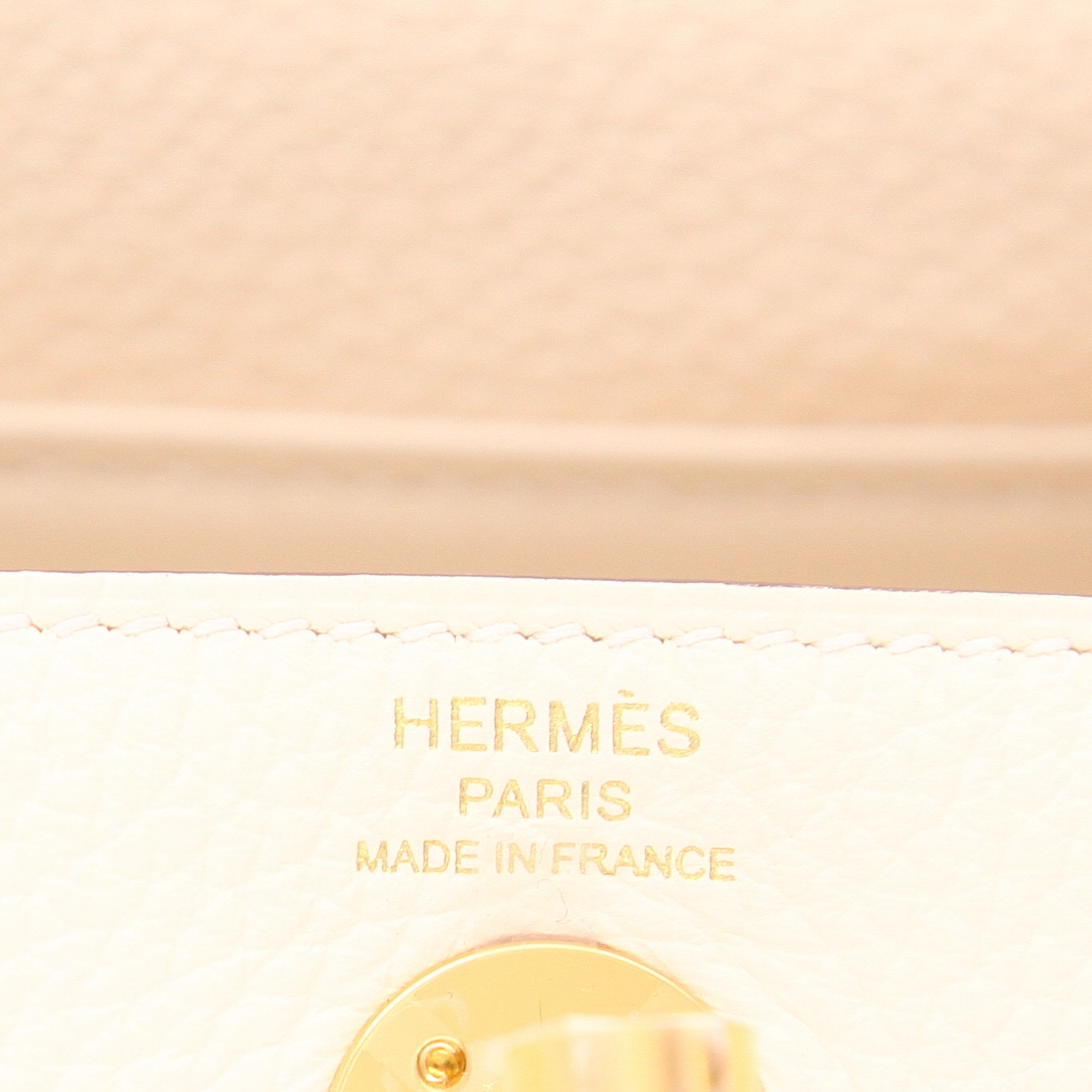 Borsa a tracolla Hermès  Lindy mini  in pelle togo Nata - Detail D2