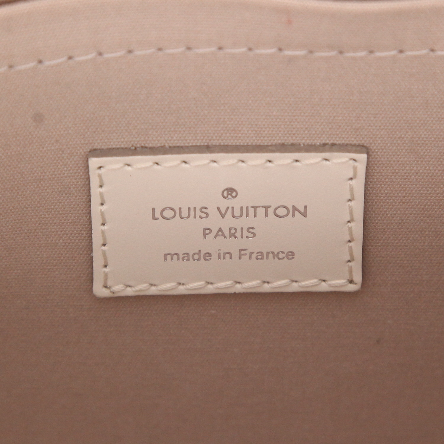 Louis Vuitton  Madeleine handbag  in off-white epi leather - Detail D2