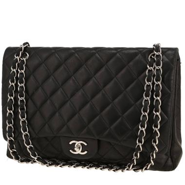 Borsa a tracolla Chanel  Timeless Maxi Jumbo in pelle trapuntata nera