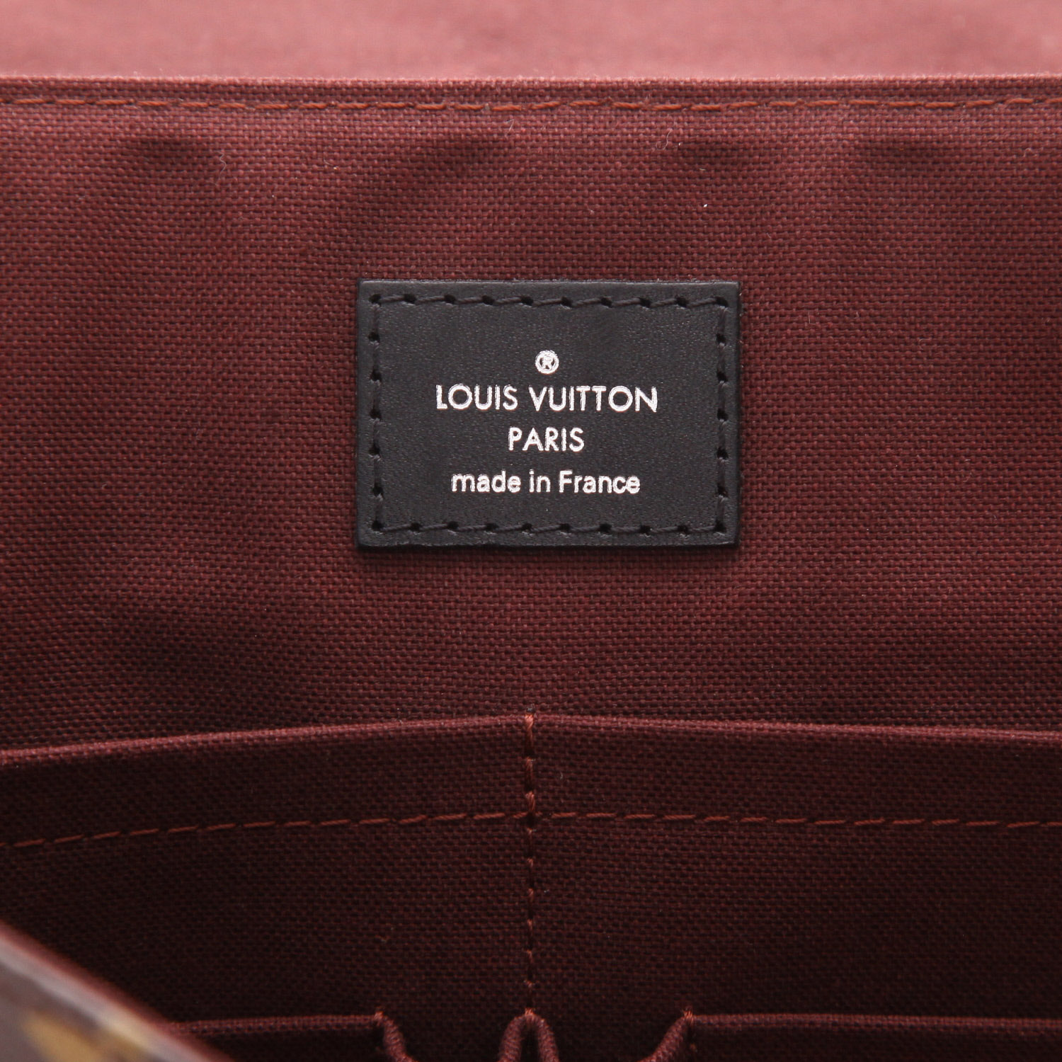 Bolso bandolera Louis Vuitton  District en lona Monogram marrón - Detail D2