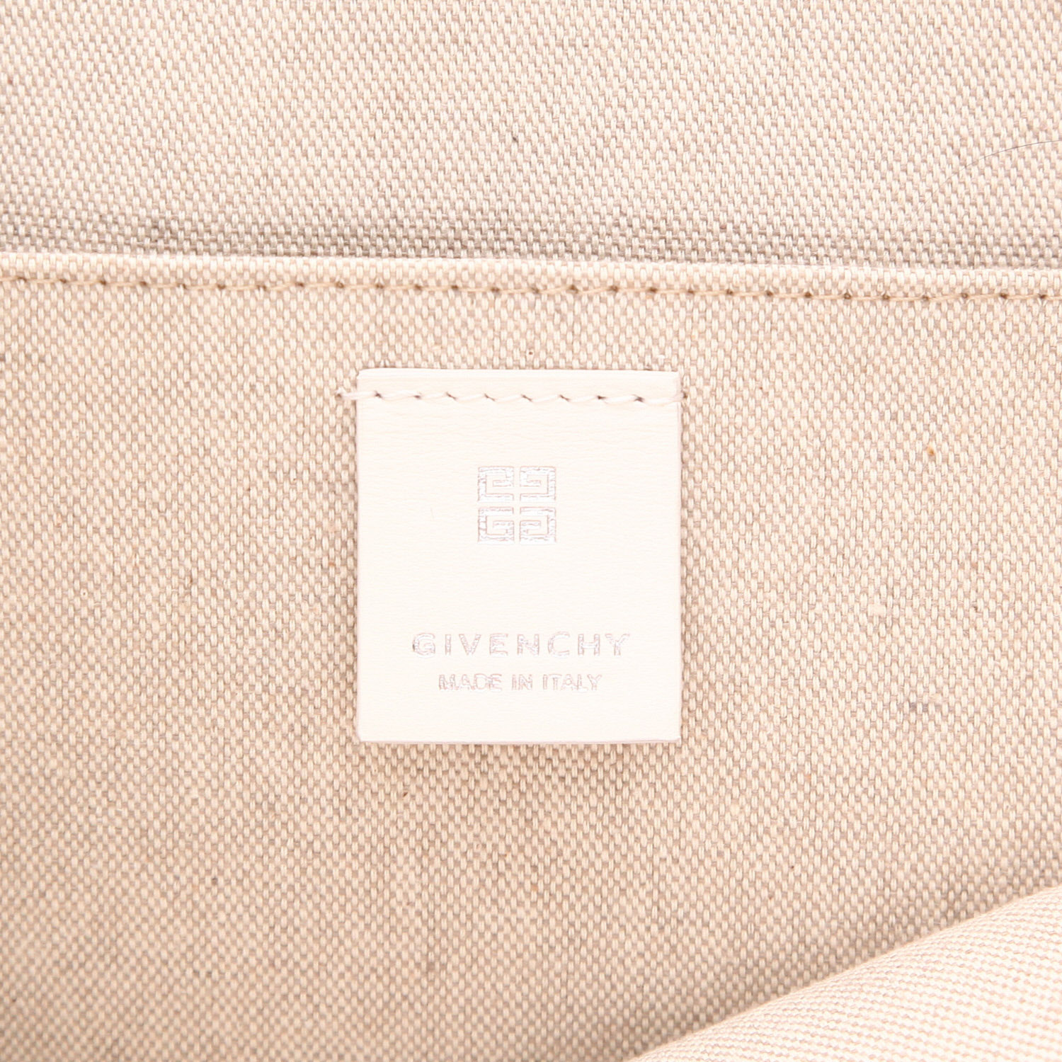 Bolso Cabás Givenchy   en lona denim azul y cuero blanco - Detail D2