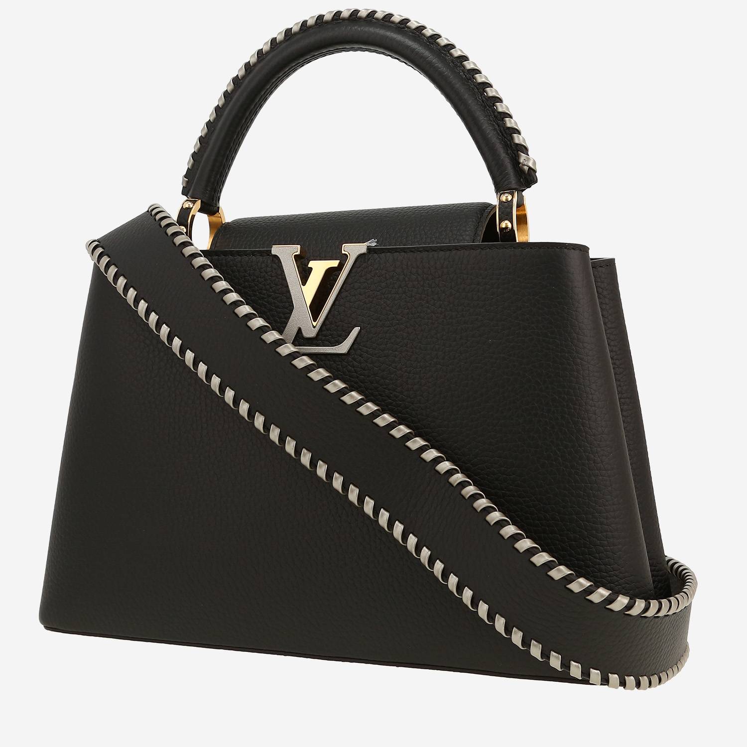 Louis Vuitton  Capucines handbag  in black leather taurillon clémence