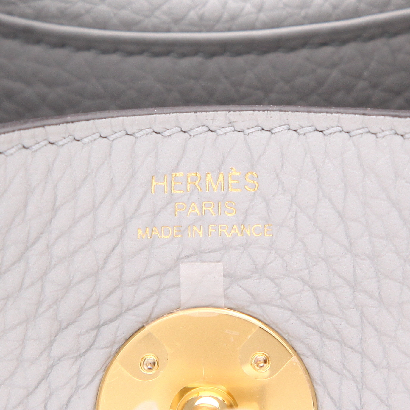 Hermès  Lindy 26 cm handbag  in Bleu Lin leather taurillon clémence - Detail D2