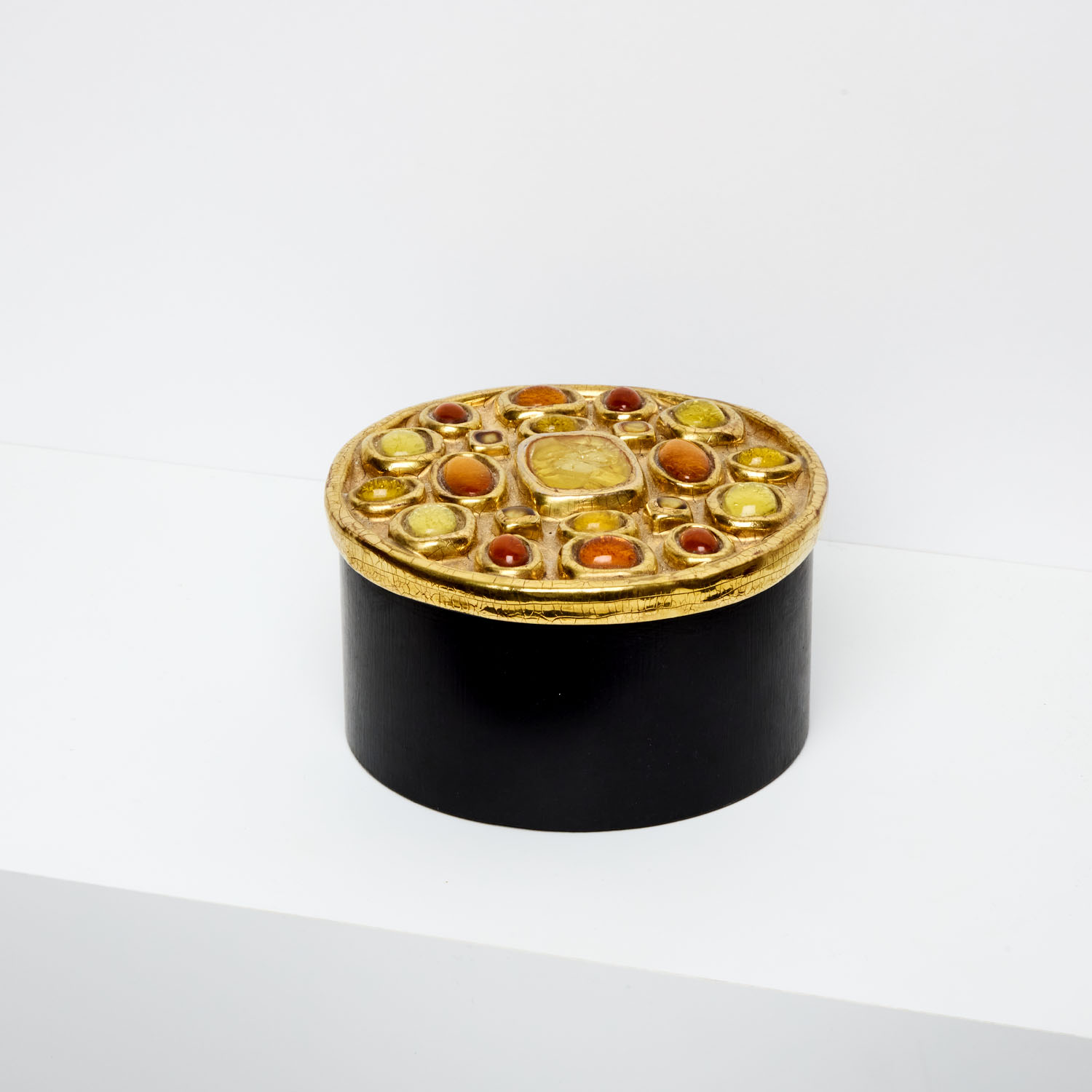 'Rond-perle' box - circa 1948 - Detail D3