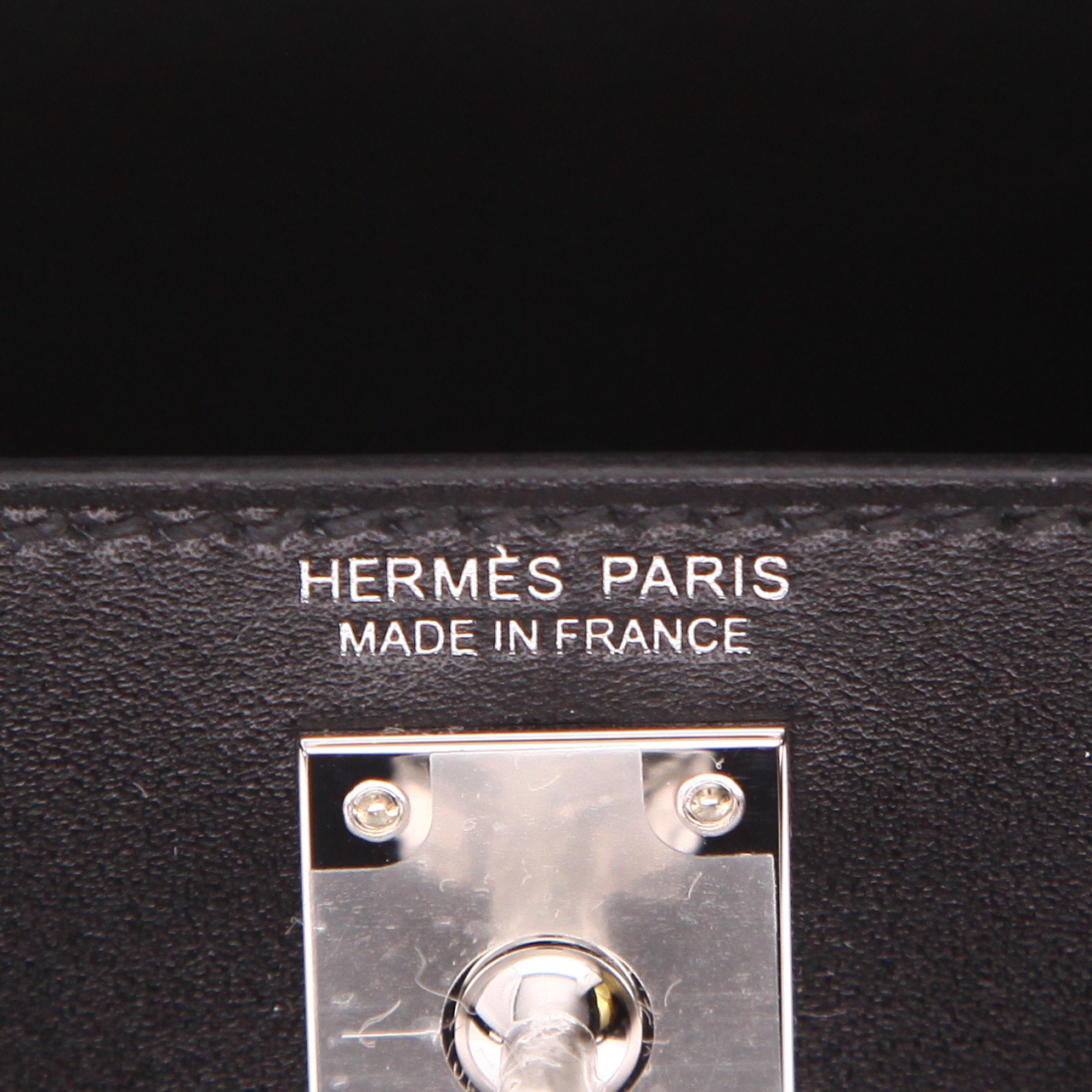 Sac à main Hermès  Kelly 20 cm en cuir box noir - Detail D2