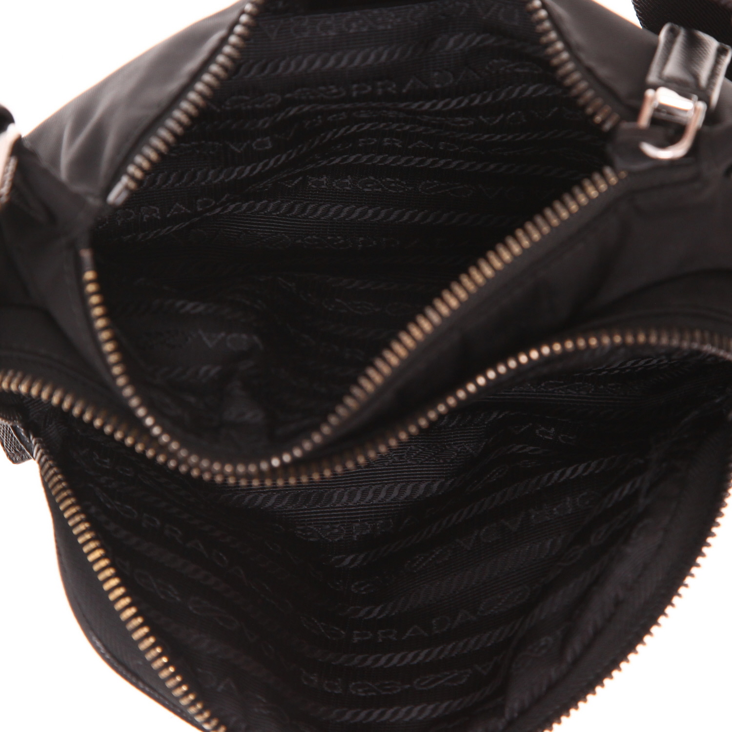 Bolso bandolera Prada  Nylon en lona negra - Detail D3