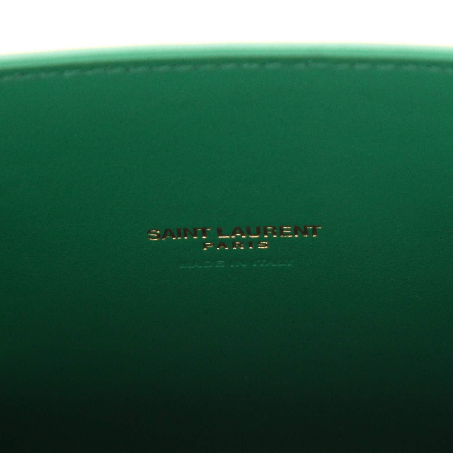 Bolso de mano Saint Laurent  Sac de jour Baby en cuero verde - Detail D2