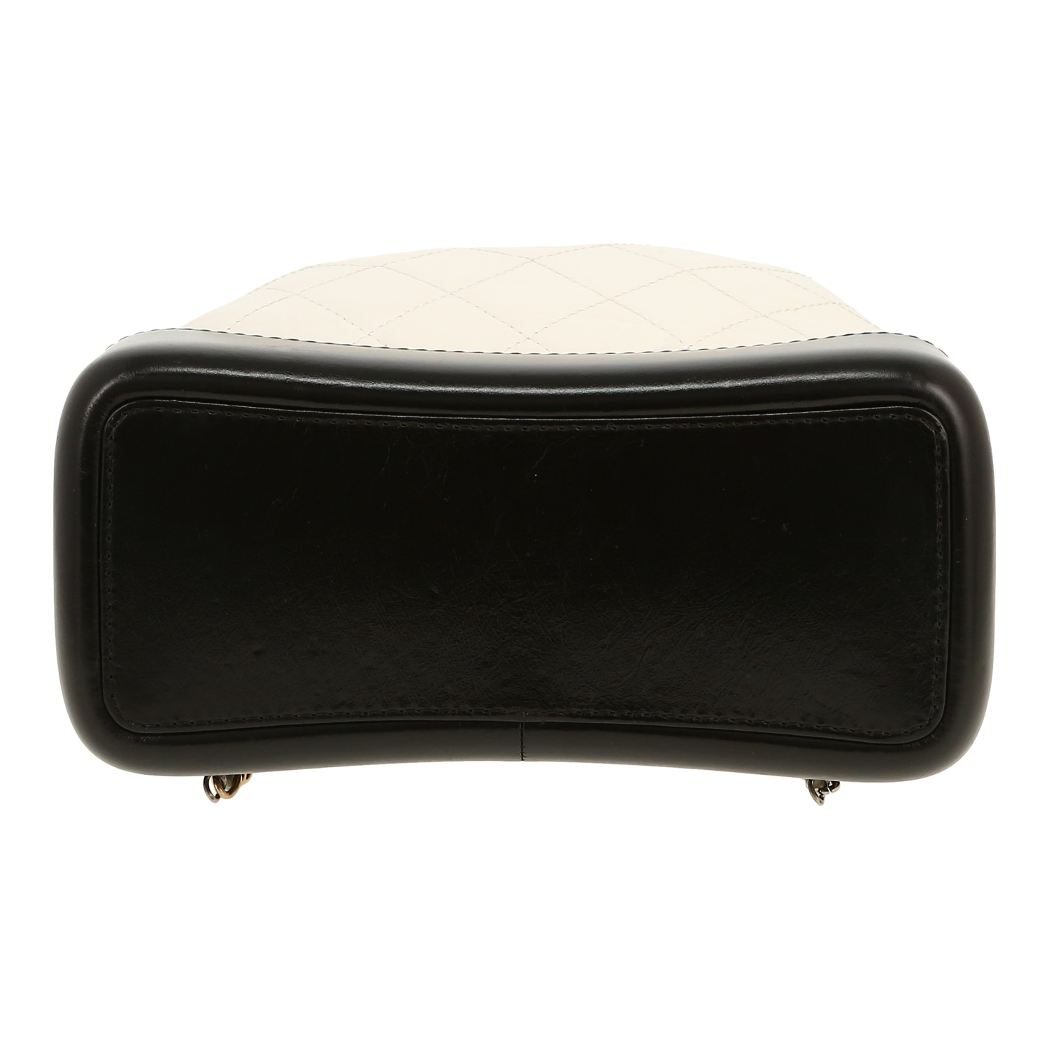 Zaino Chanel  Gabrielle  in pelle trapuntata bianca e pelle nera - Detail D1
