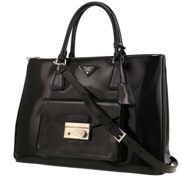 Bolso de mano Prada   en charol negro