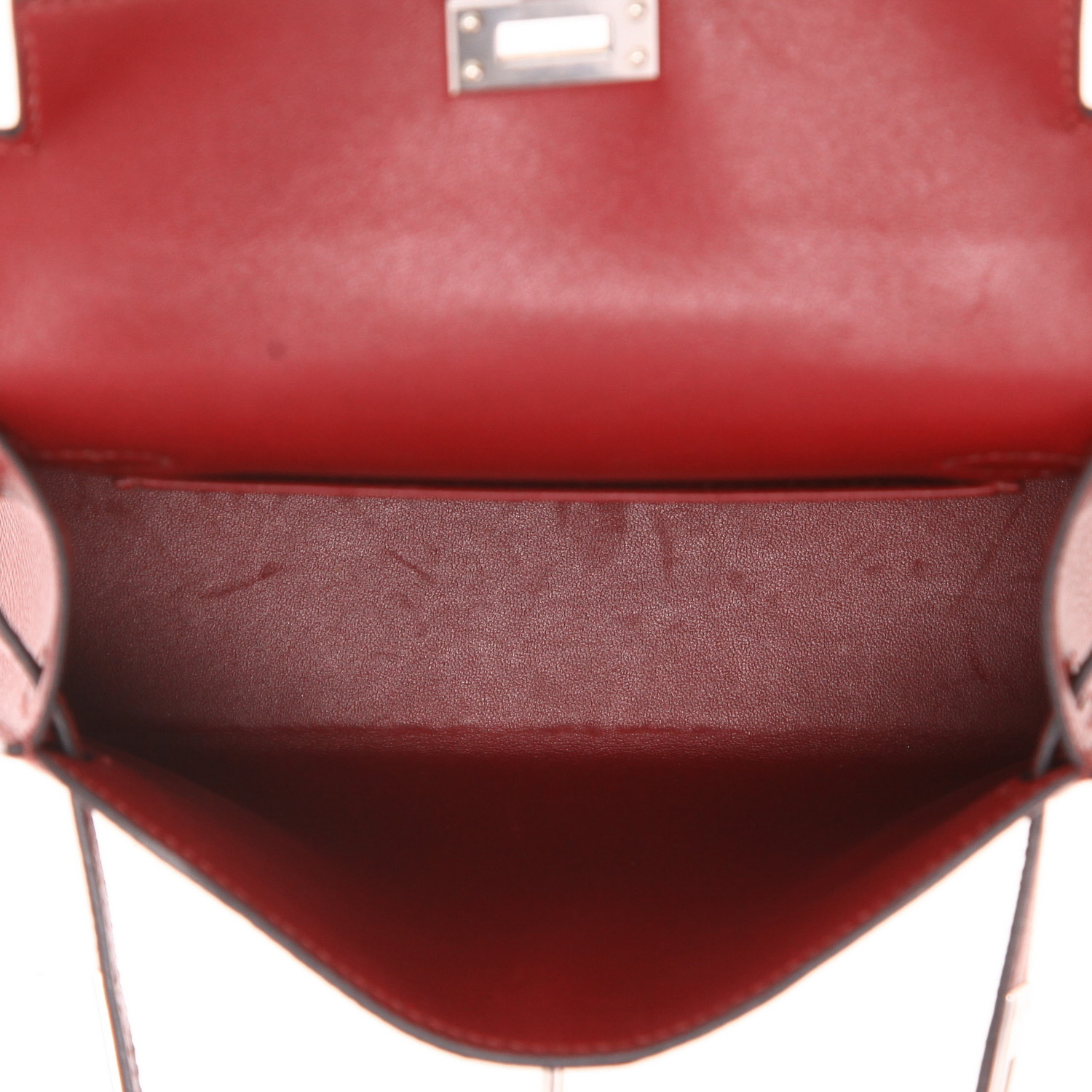 Bolso de mano Hermès  Kelly 20 cm en cuero epsom rojo granate - Detail D3