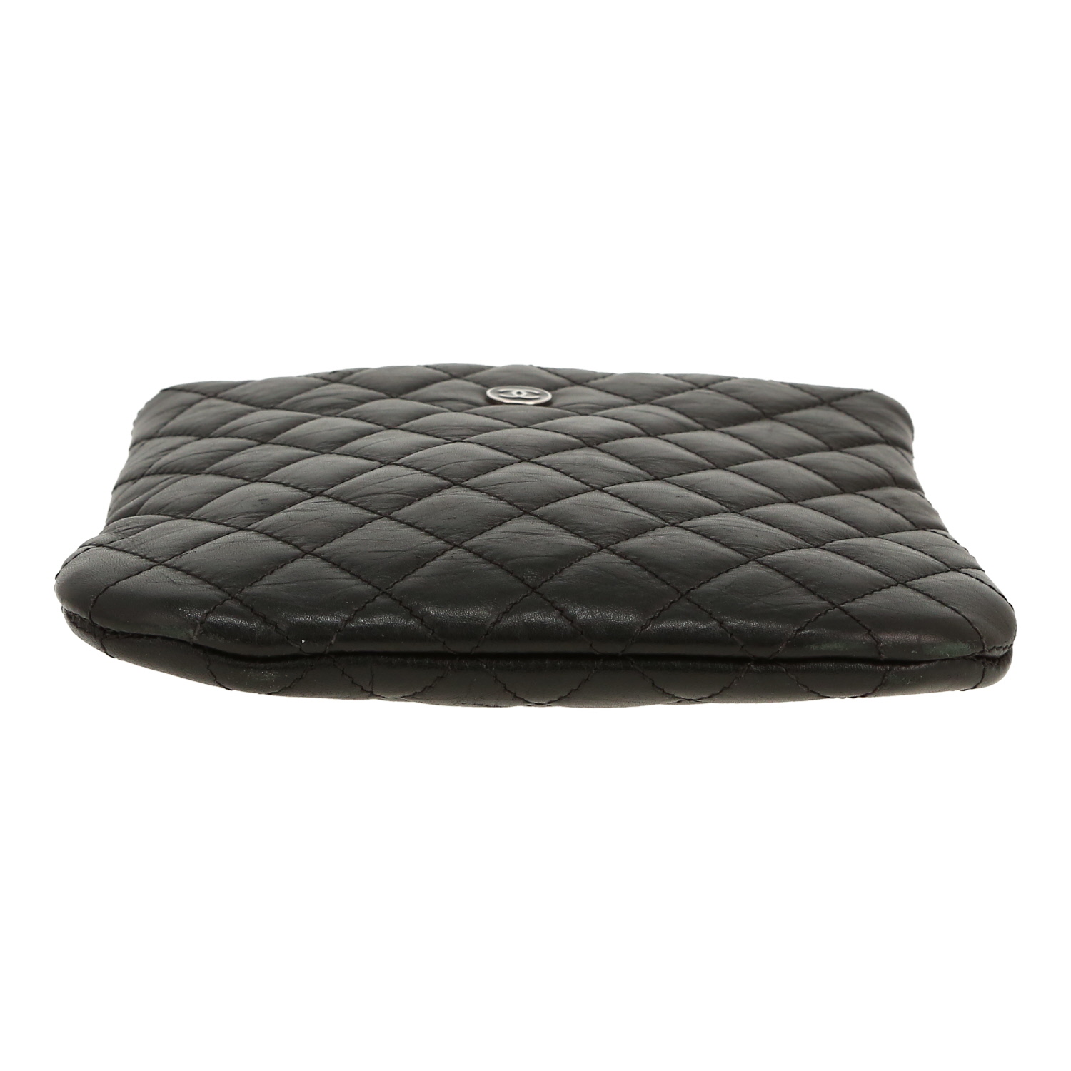 Pochette Chanel   en cuir matelassé noir - Detail D1