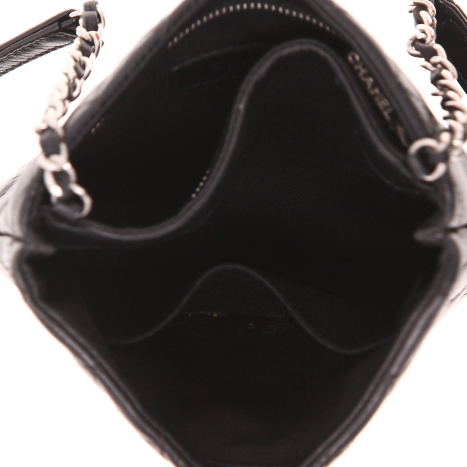 Chanel   pouch  in black quilted leather - Detail D3