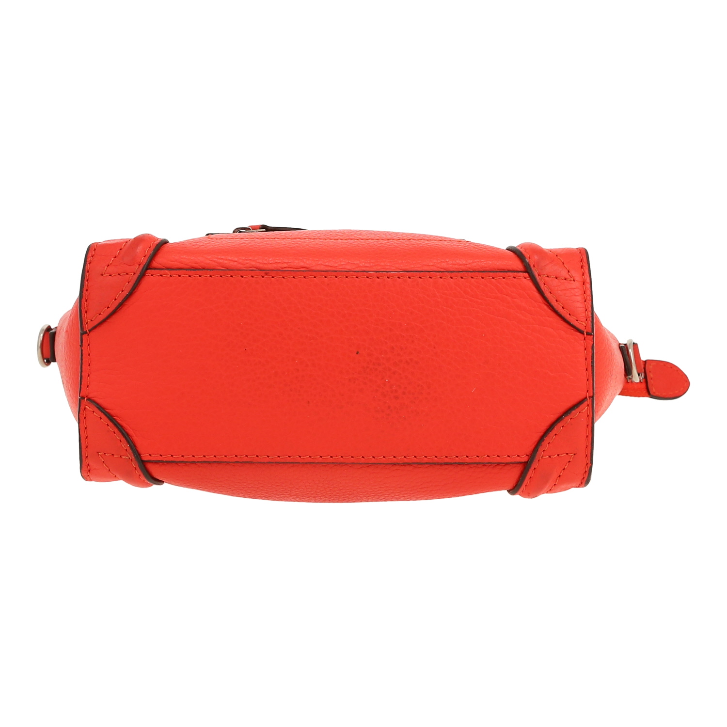 Celine  Luggage Nano shoulder bag  in red grained leather - Detail D1