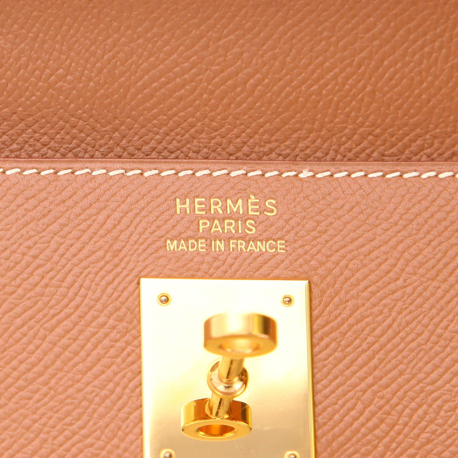 Sac à main Hermès  Kelly 35 cm en cuir Courchevel gold - Detail D2